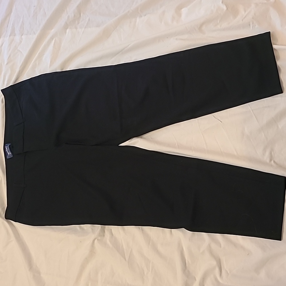 Black Mid Rise Pixie Pants